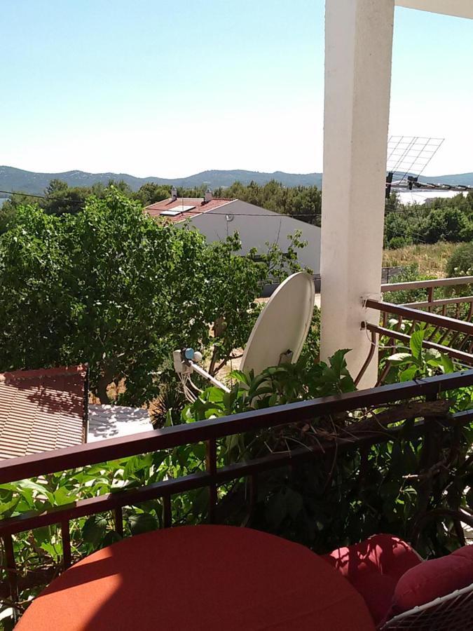 Apartmani Nikola Биоград на Мору Екстериор снимка