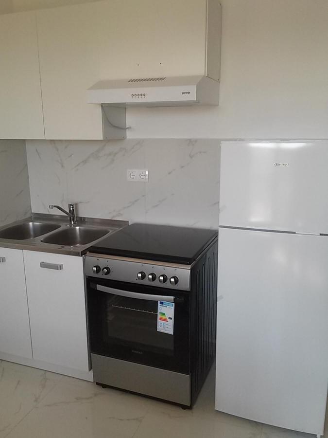 Apartmani Nikola Биоград на Мору Екстериор снимка