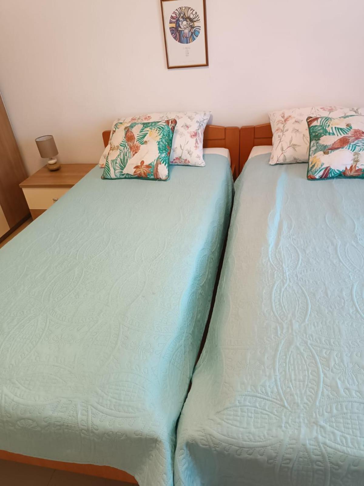 Apartmani Nikola Биоград на Мору Екстериор снимка